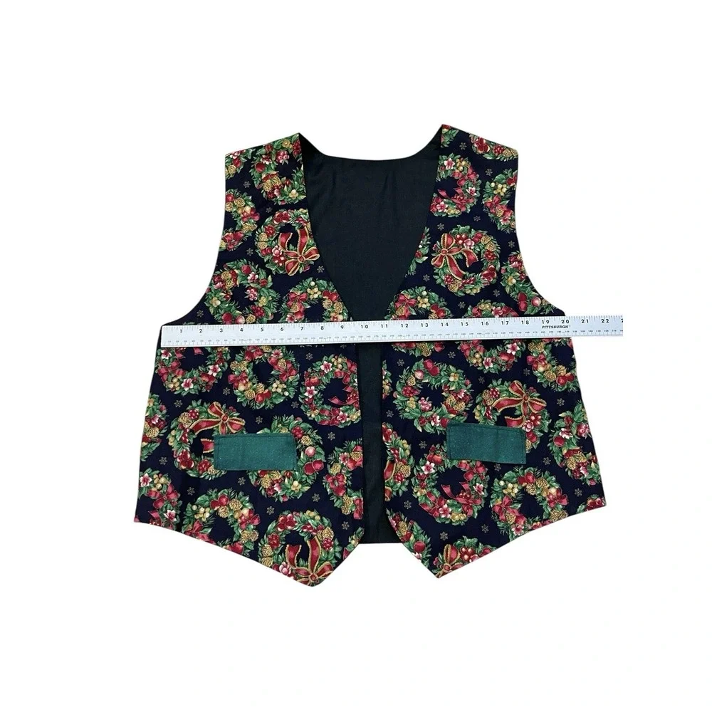 Christmas Festive Holiday‎ Vest Homemade Handmade Womens One Size Wreath Green